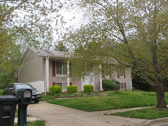 3rd image of 7304 Loanda Dr