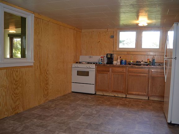 2nd image of 17146 Truetown Rd