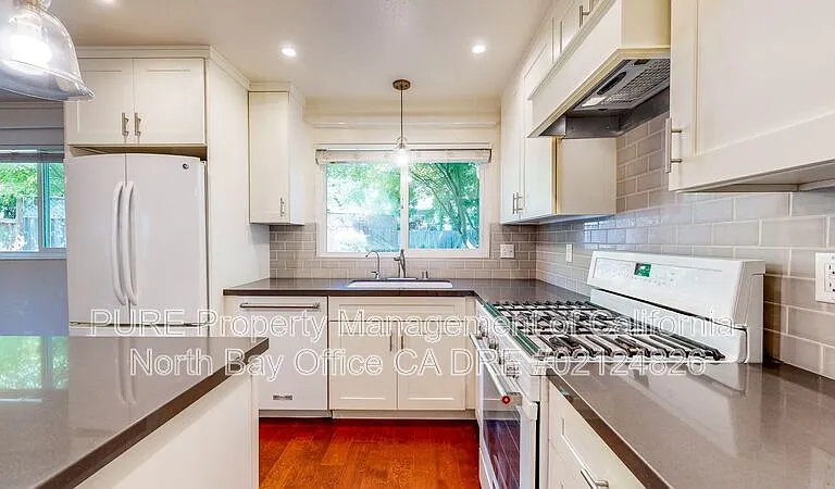 360 Manka Cir — Photo 11
