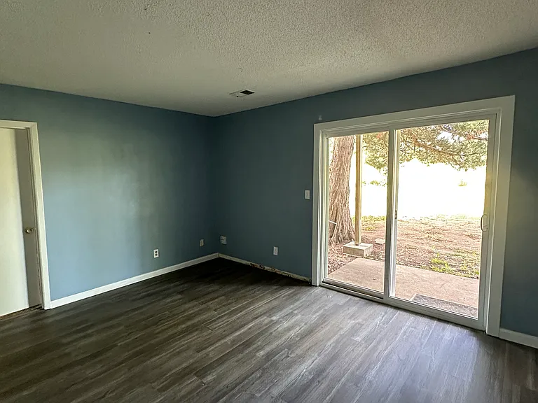 2125 Quail Creek Dr — Photo 15