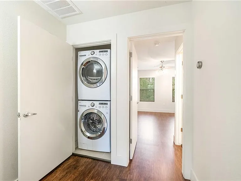 1101 Grove Blvd #608 — Photo 35