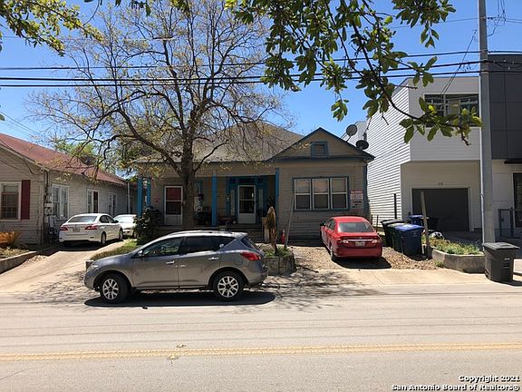 2nd image of 302 E Cevallos