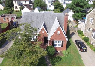 372 Kirks Ln, Drexel Hill, PA 19026