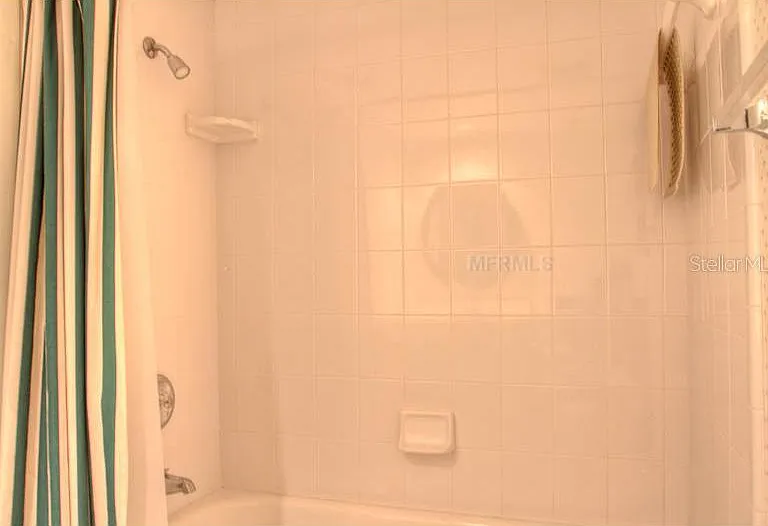 131 Garfield Dr #4C — Photo 17
