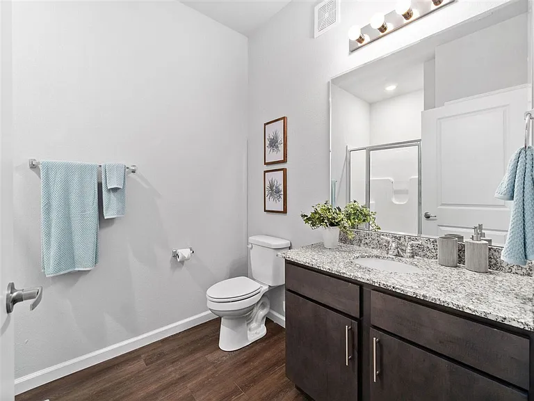 Highview Pointe — Photo 20