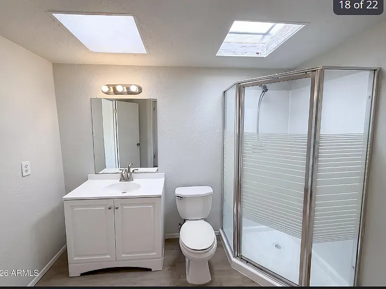 14621 N 31st Ave — Photo 9