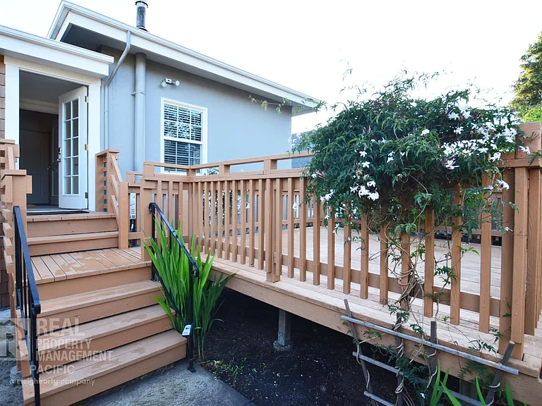 1435 Parker Street — Photo 1