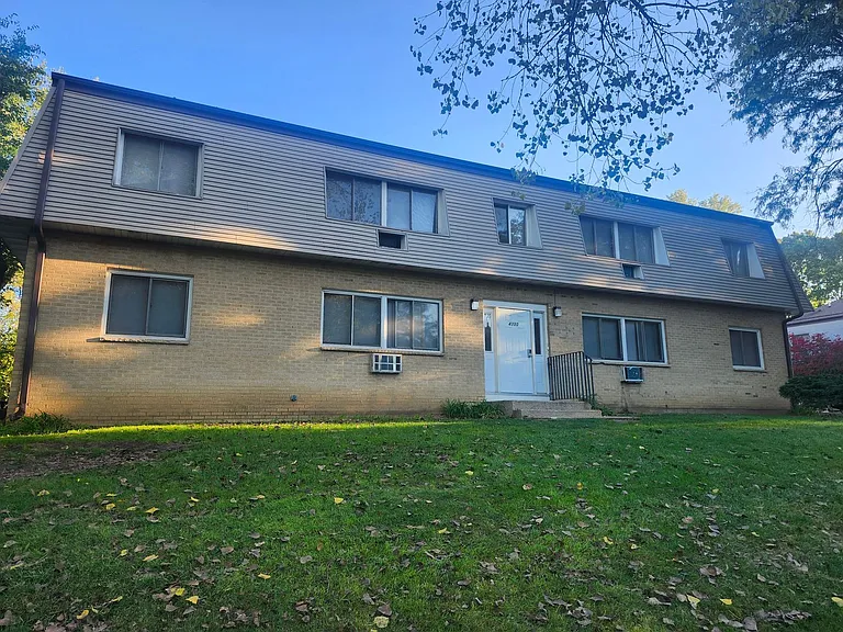 4330 Nakoosa Trl — Photo 1