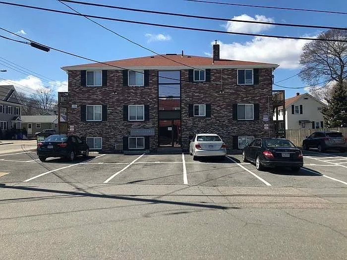 1 bed, 711 sqft, $2,000 — Photo 1