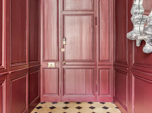 367 Bleecker Street image 9 of 10