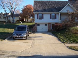 14105 W 87th Ter, Lenexa, KS 66215