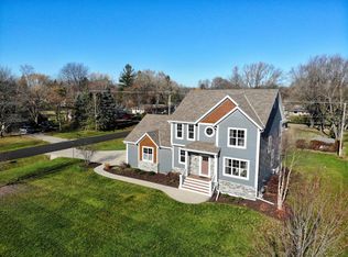 17600 W Burleigh Rd, Brookfield, WI 53045