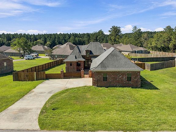 5th image of 6 Chastain Ln