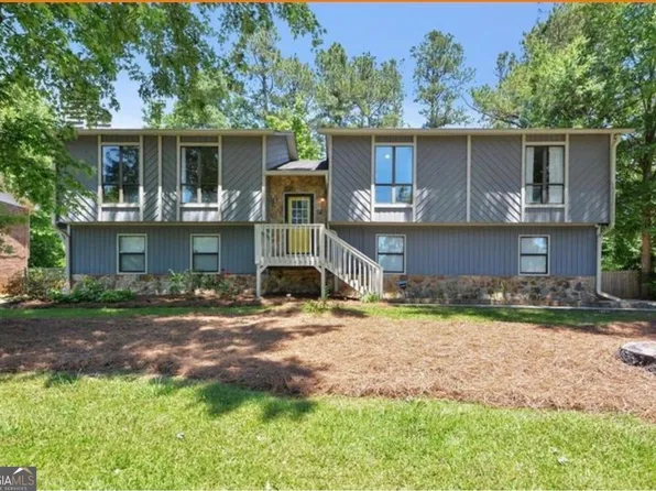 8940 Western Pines Dr, Douglasville, GA 30134