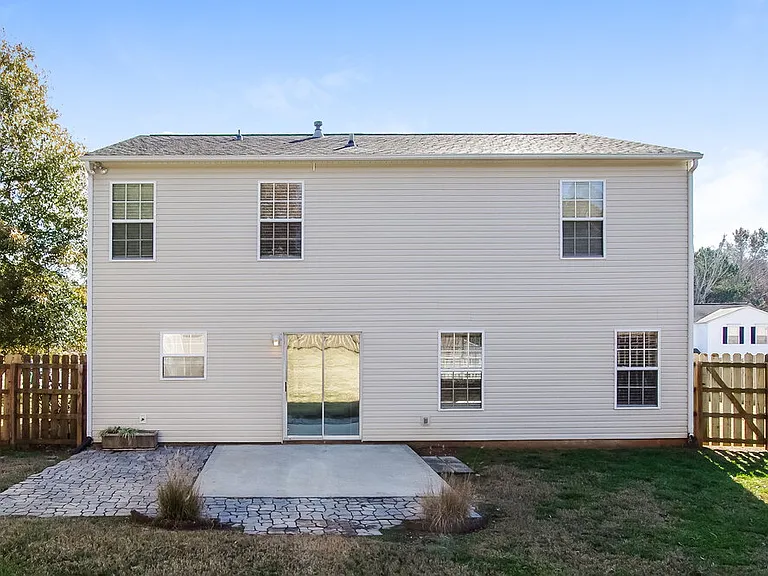15823 Circlegreen Dr — Photo 17