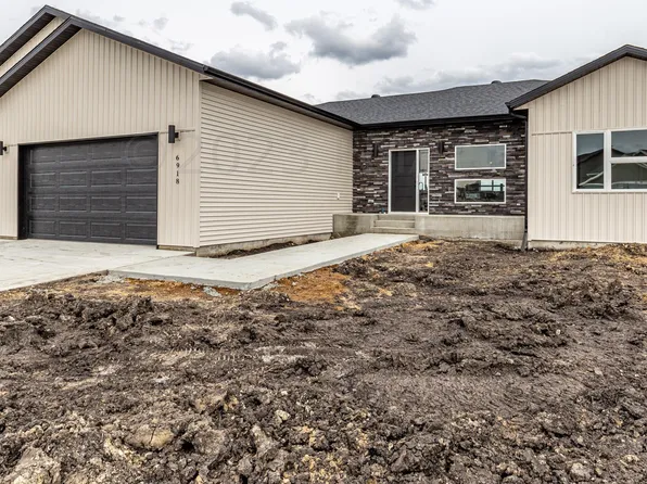 6918 Crofton Ln S, Fargo, ND 58104