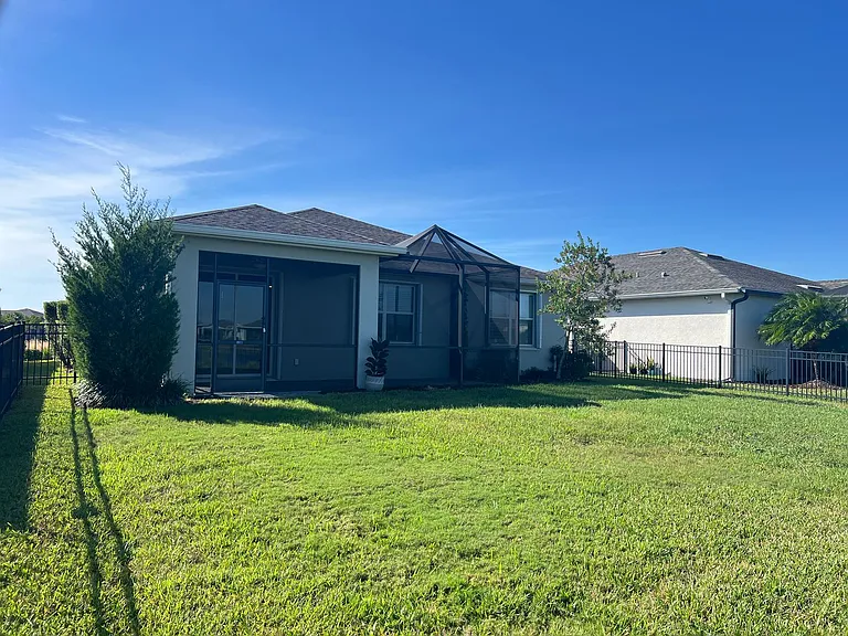 43023 Canon Ct — Photo 49
