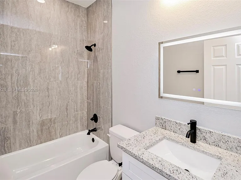 4510 Boabadilla Ave — Photo 20