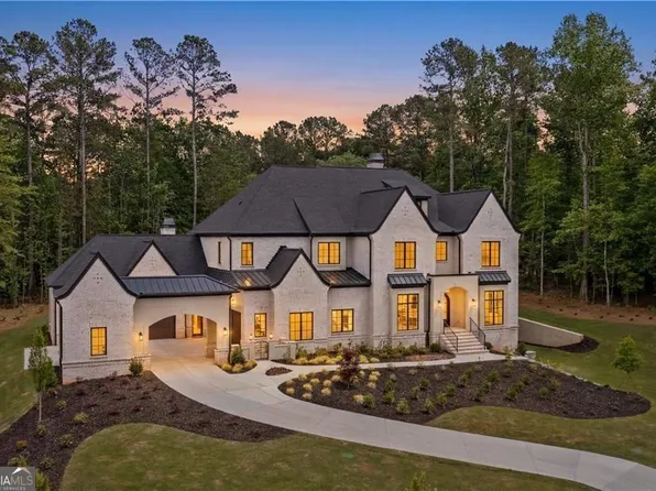 292 Traditions Dr, Alpharetta, GA 30004