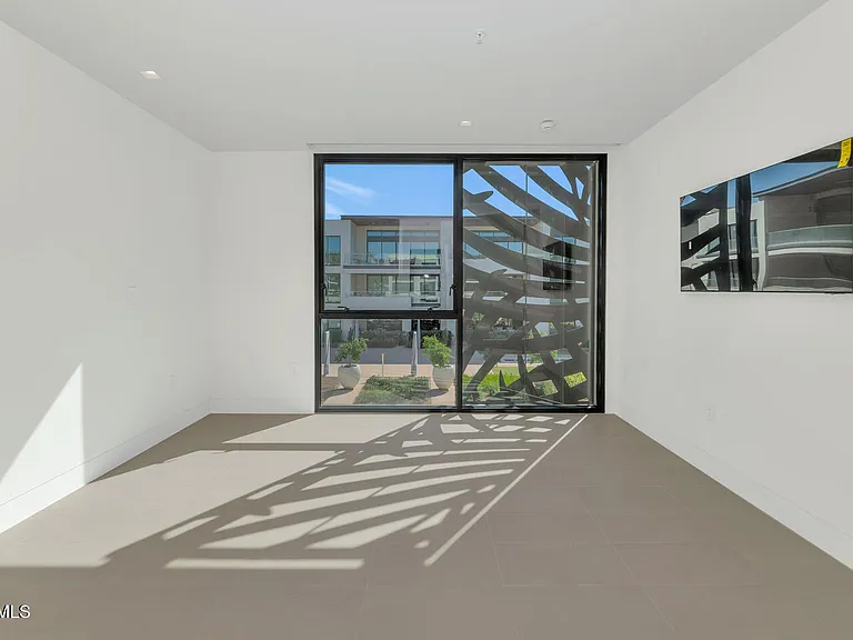 6587 N Palmeraie Blvd #2007 — Photo 33