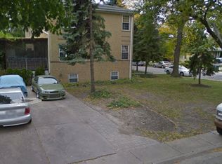 3355 W Columbia Ave #2, Lincolnwood, IL 60712