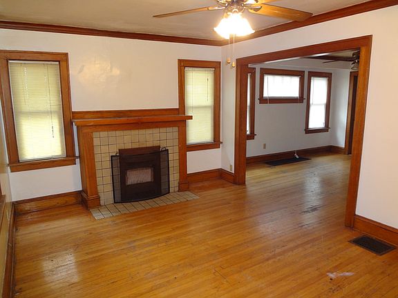 4th image of 5636 Olive St