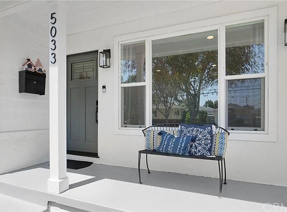 4th image of 5033 Dunrobin Ave