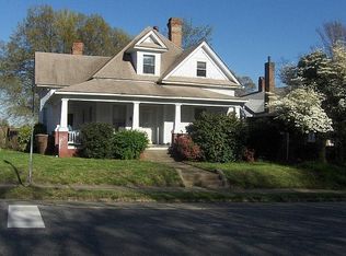 901 Lexington Ave, Greensboro, NC 27403