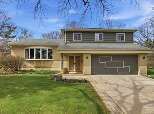 728 N Stark Dr, Palatine, IL 60074