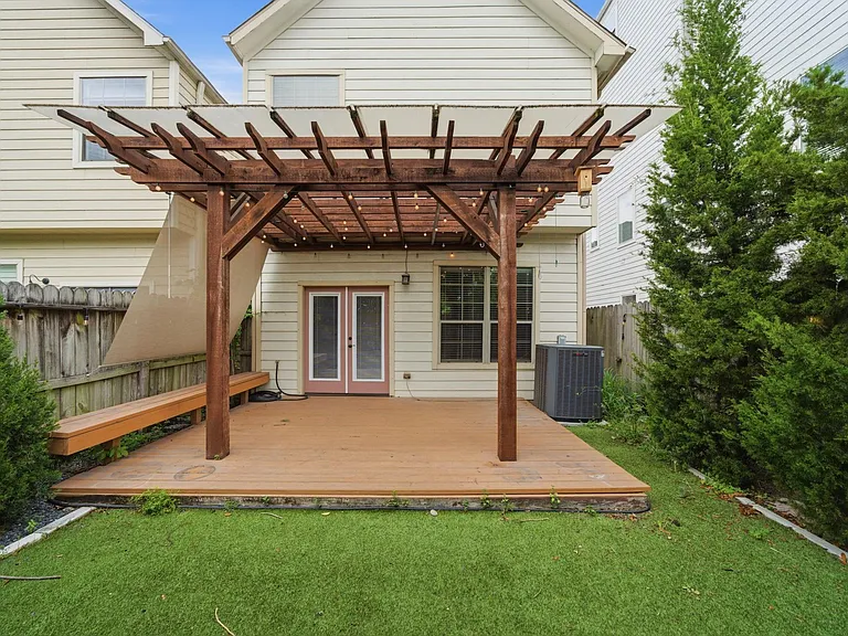 1007 Kern St — Photo 30