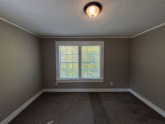 3rd image of 4909 W 31st St