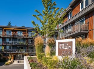 110 Presley Pl #215, View Royal, BC V9B 0Z1