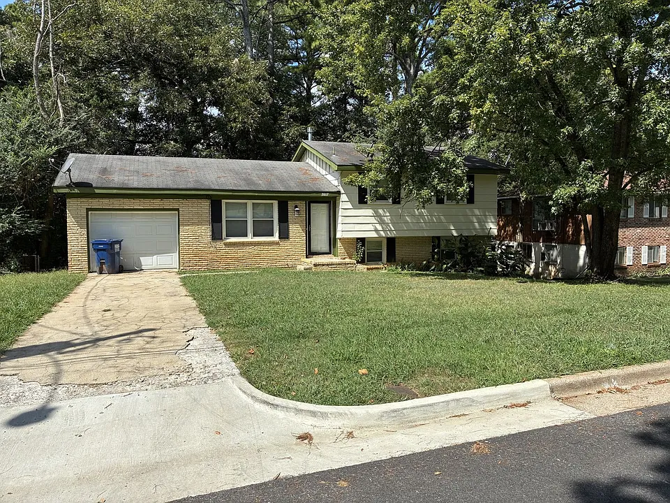 2607 Bonnie View Dr NW