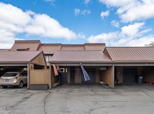 548 Fleetwood Dr #D, Kingsport, TN 37660