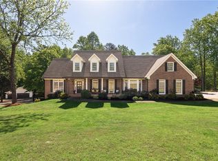 1210 Rowe Rd, Woodstock, GA 30188