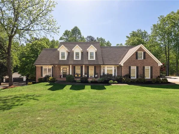 1210 Rowe Rd, Woodstock, GA 30188