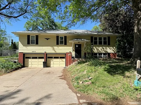 5315 Basil Dr, Saint Joseph, MO 64506