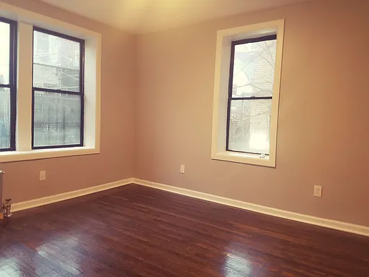 Rented by Bruma Realty LLC | media 1