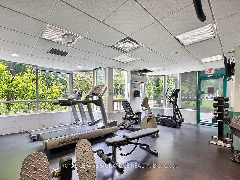 7250 Yonge St #1003 — Photo 7