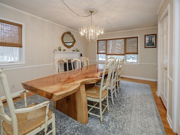 5th image of 3419 Old Colony Rd