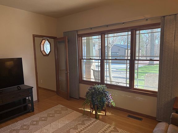 5th image of 32195 Ponderosa Dr