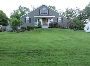 7 Stephen Ln, Monroe, NY 10950