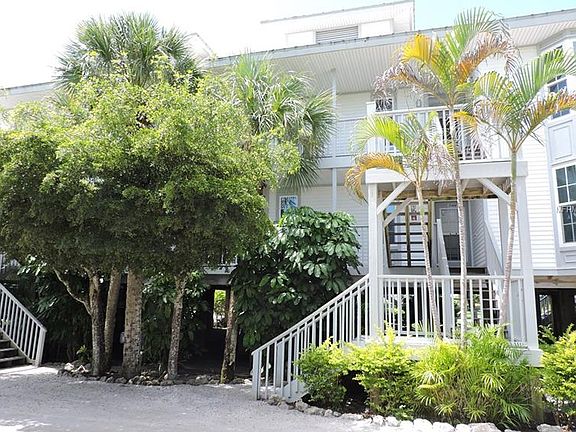 3rd image of 7450 Palm Island Dr #3423