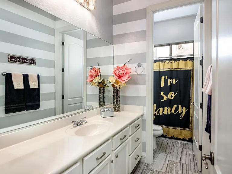 1230 E Canary Dr — Photo 20