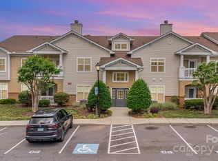 11707 Ridgeway Park Dr, Charlotte, NC 28277