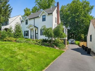 21 Evergreen Pl, Maplewood Twp., NJ 07040