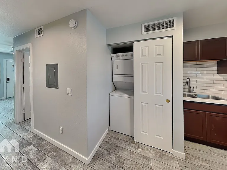 12707 W Tasha Dr #4 — Photo 10
