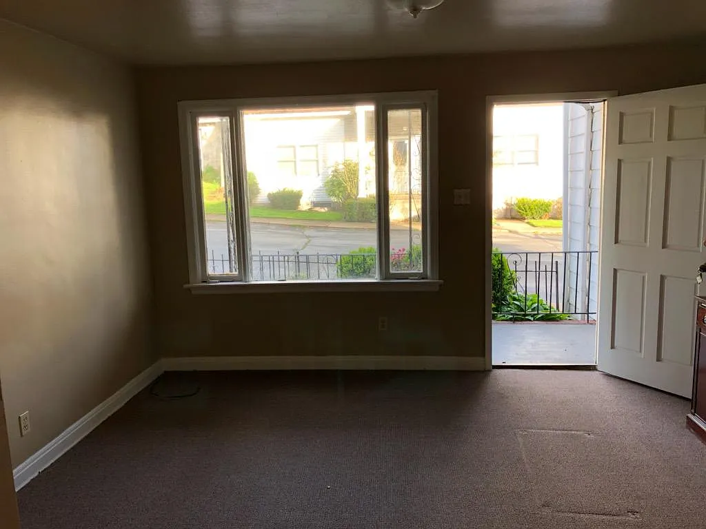 2 bed, $1,199 — Photo 2