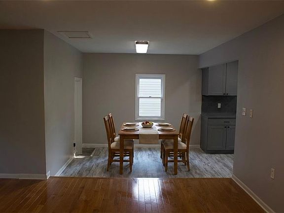 5th image of 1402 SW Peggy Cir