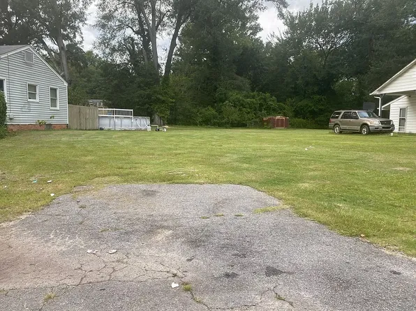 2516 Rhodes Dr, Augusta, GA 30906